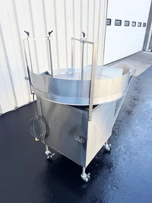 Used CHARLES LAPIERRE INC., QC T.T.E-36 Unscramblers - Bulk Bottle Pennsylvania US | Libra Machine #1568353
