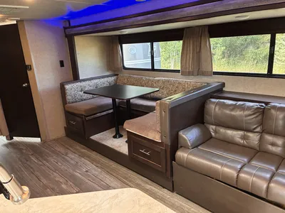 Used 2018 CHEROKEE GREY WOLF 27DBS Campers, Caravans, Motorhomes Michigan US | Miedema Asset Management Group #1437137