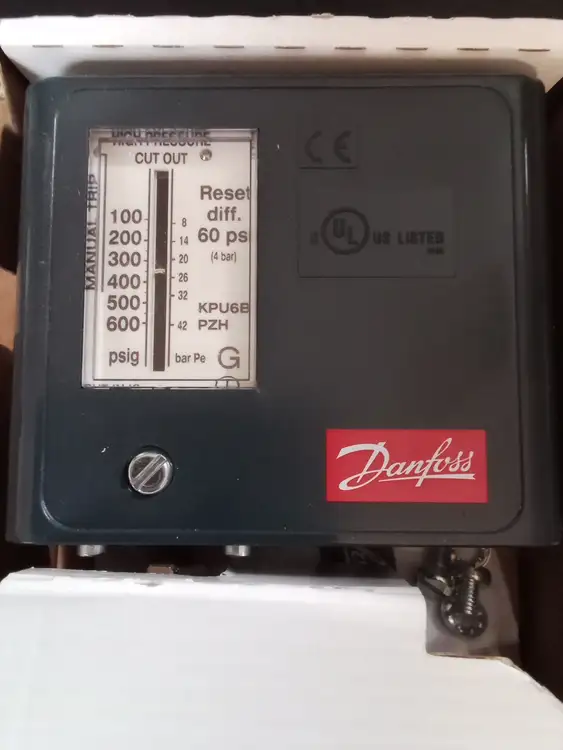 Used Danfoss 0605244 Pressure Switches US | Infinity wholesale & Supply LLC #1305658