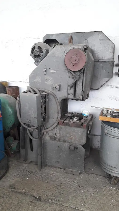 Used 1968 TOS LENR 25 C-Frame Presses CZ | Amaron s.r.o. #1065224