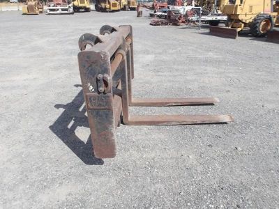 Used CATERPILLAR IT Pallet Forks California US | Western Trencher & Equipment, Inc. #1497707