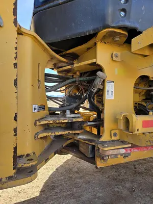 USED 2013 JOHN DEERE 544K