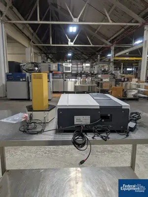 USED Agilent Agilent Cary-60 UV-Vis Spectrometer, with Solo VPE