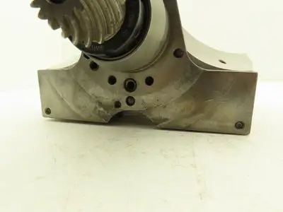HZ Prazisionstechnik GMBH 242-50 793 Spindle Head Gearbox 1:1 Reducer CLP10