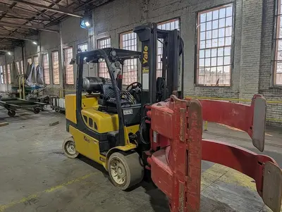 12,000 POUND YALE GC120VXPRS FORKLIFT WITH 72" SPLIT FRAME BOLZONI CLAMP 2 STAGE