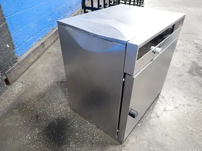 USED MEMMERT HCP108