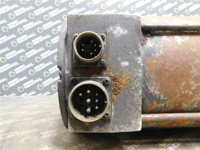 Allen Bradley 1326AB-C1E-11 AC Servo Motor 2.6kW 3000RPM 105.0 LB.-IN. Used