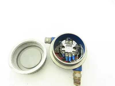 Foxboro RTT20-D1WAQFN Temperature Transmitter 12-42VDC I/A Ser 0-1562°F 6"