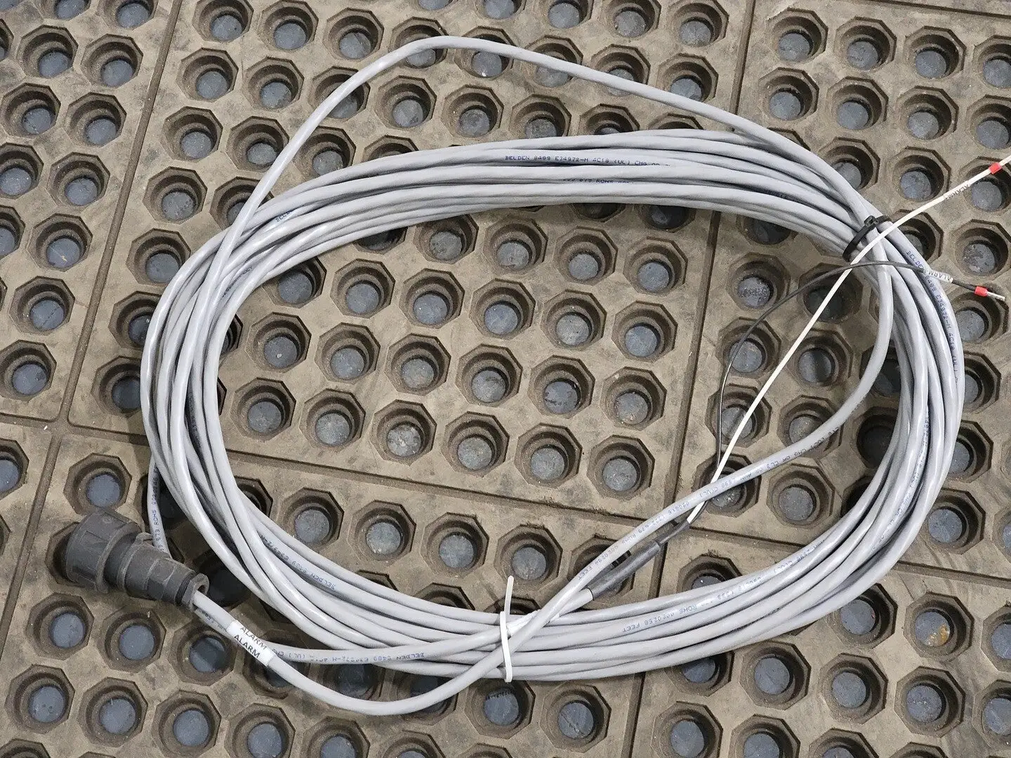 Used BELDEN 8489 C34972-M 4C18 Cable & Wire British Columbia CA | Lenmark #251417