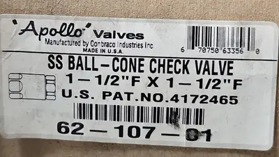 Apollo Valves 62-107-01 1-1/2" Stainless Steel Check Valve Inline. loc5C18
