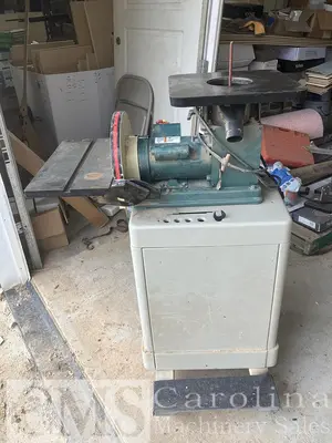 USED GRIZZLY G 0529 OCCILLATING BELT AND DISC SANDER