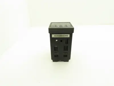 Honeywell DC300E-E-000-10-0000-0 UDC3300 Digital Temperature Controller