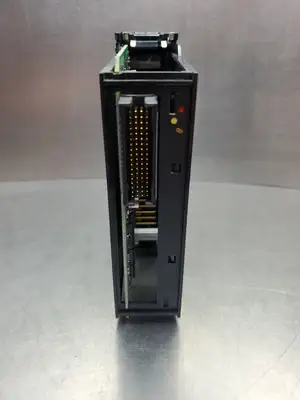 USED Allen-Bradley 1756-IV32/A