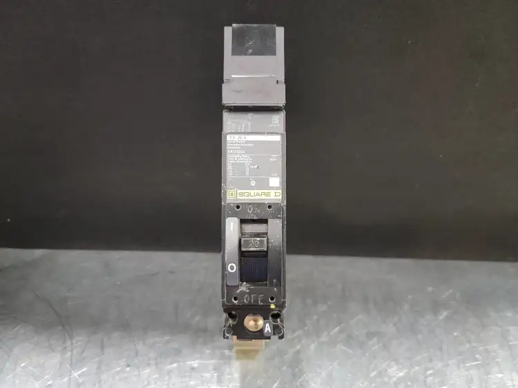 Used SQUARE D FA17020A Switchgears British Columbia CA | Lenmark #243955