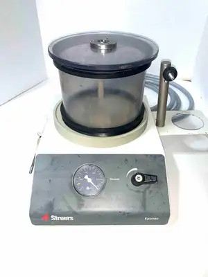 Struers Epovac Impregnation Device