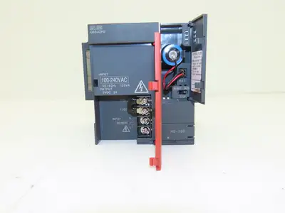 Mitsubishi Q00JCPU PLC Processor CPU 100-240VAC Input 5VDC Output Missing Cover