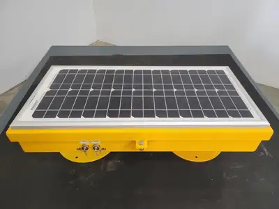 4 Case - Avlite Solar Aviation And Taxiway Light Kit