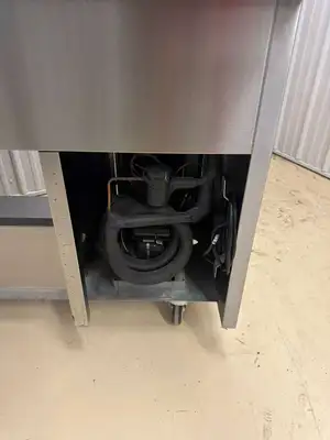 Used Randell Used Randell RAN SCA-4 Refrigerated 4 Pan Serving Counter, Cold Food 120V Food Prep Tables Illinois US | Falcon Restaurant Supply #1375102