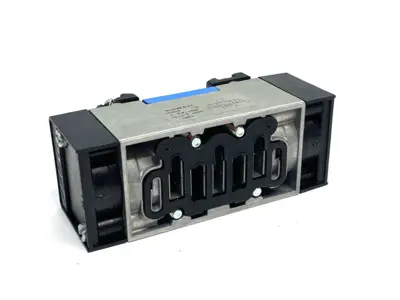 USED FESTO PNEUMATIC VALVE 151010, 5/3 CLOSED