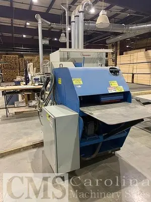 USED 2005 UNITED MACHINE INDUSTRIES CUSTOM 2 SAW REP-RIP WITH ONE MOVABLE BLADE