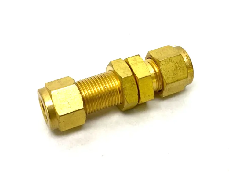 New | in-Stock Swagelok Brass Bulkhead Compression Tube Fitting 3/8" Tube OD Valves/Fittings Michigan US | Maverick Industrial Sales #1423225