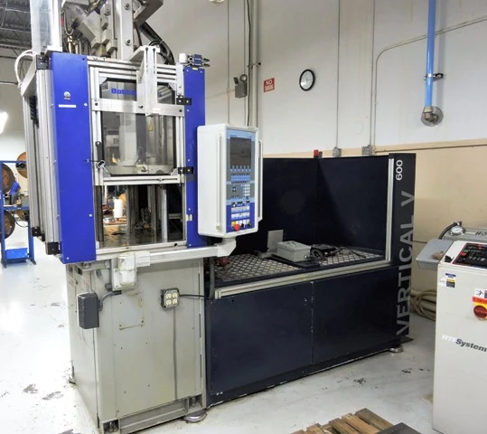 Used 2004 BATTENFELD V600/125 Injection Molding Machines | Holland Machinery Co. #944114