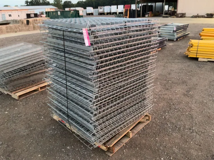 Used _UNKNOWN_ _UNKNOWN_ Pallet Racking Michigan US | Miedema Asset Management Group #1301386