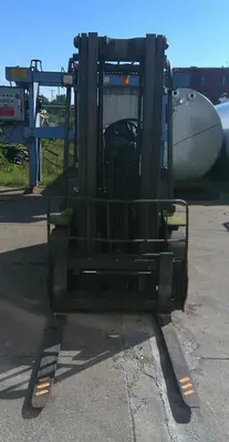 SPC9261  Forklift 4200 lbs. Clark propane forklift model C25L, pneumatic tires, 189" lift height
