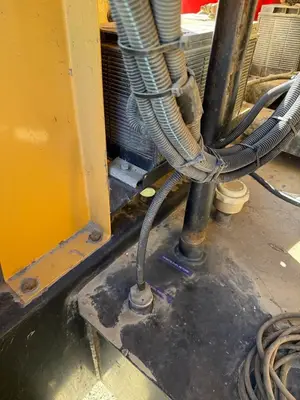 USED 2005 OLYMPIAN D200P4