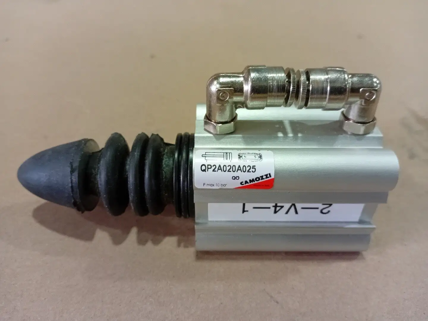 NEW CAMOZZI QP2A020A025