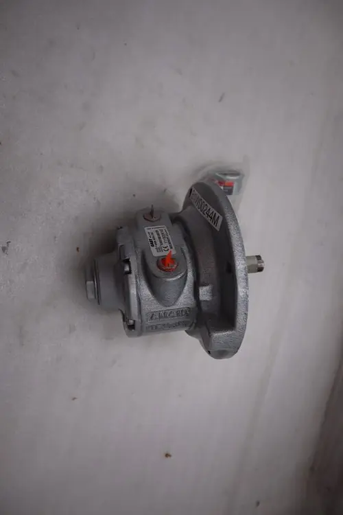 Used _UNKNOWN_ _UNKNOWN_ Hydraulic and Pneumatic Motors Pennsylvania US | Global Equipment International, LLC #1428789