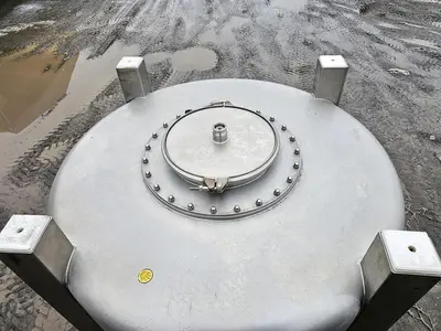 Used 310 Gallon Tank (Tote), Stainless Steel