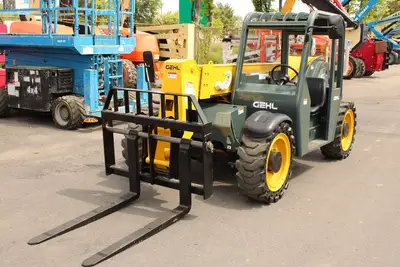 Used 2019 Gehl RS5-19 Telehandlers New York US | United Lift #1446486