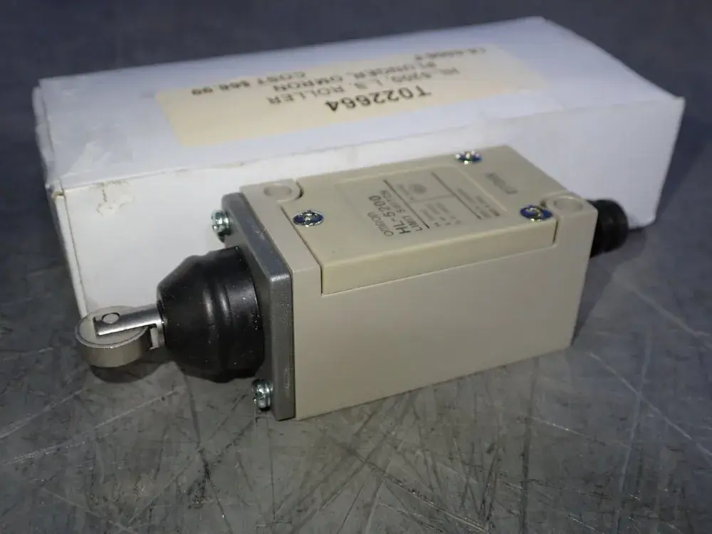 NEW OMRON HL5200