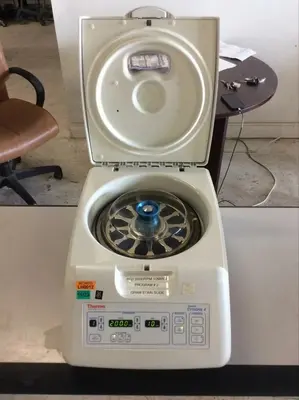 Used Thermo Scientific Thermo Scientific Thermo Shandon Cytospin Lab Centrifuges Texas US | PT Medical Technologies #1458889