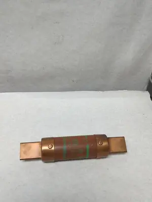 USED ROYAL ELECTRIC 200 AMP