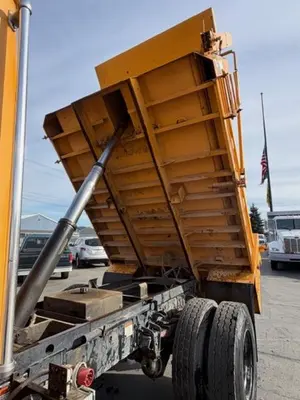Used 2004 FREIGHTLINER FL70 Dump trucks Washington US | Puget Sound Truck Sales #1546500