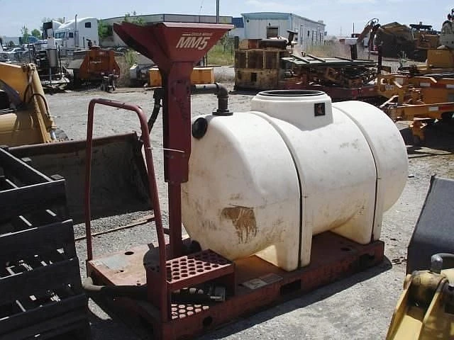 Used 1999 DITCH WITCH MM5 Plastic and Fiberglass Tanks California US | Western Trencher & Equipment, Inc. #1497829