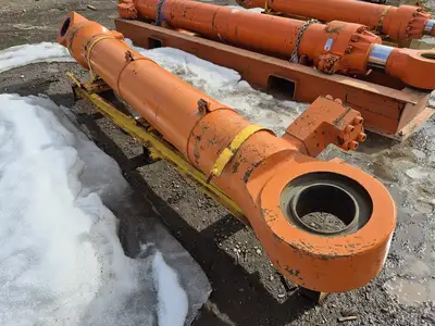 USED HITACHI 4472306