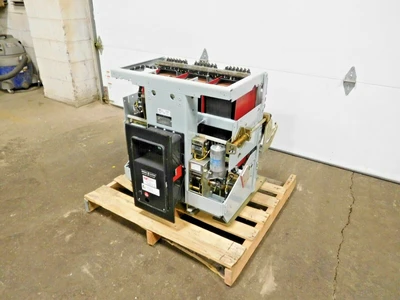 Used GE AKR-7F-100 Circuit Breakers Ohio US | Equipment Recovery Corp. #1329728