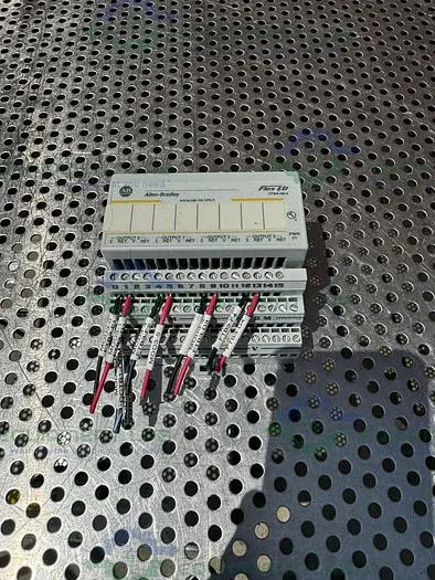Used ALLEN BRADLEY 1794-DE4 FLEX I/O ANALOG INPUT MODULE Electronics & Components | Equipment Lab #486552