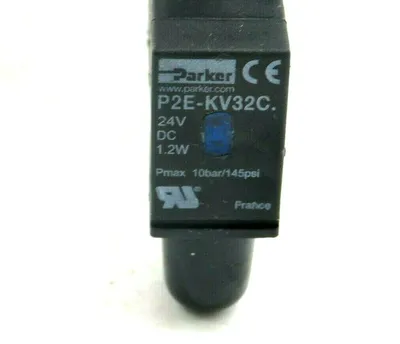 NEW PARKER B36HBC549C DIRECTIONAL SOLENOID 1/4" 3P 24VDC