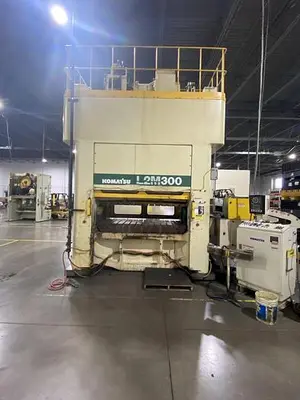 USED 1999 KOMATSU L2M300-3BM