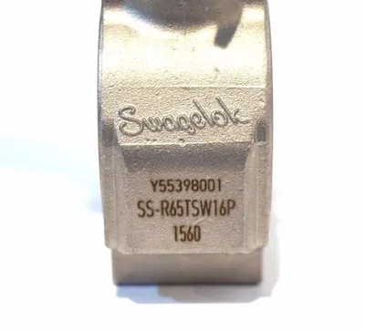 NEW SWAGELOK SS-R65TSW16P BALL VALVE SSR65TSW16P