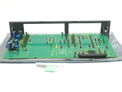 NEW FANUC A16B-2204-023 PC BOARD A16B2204023