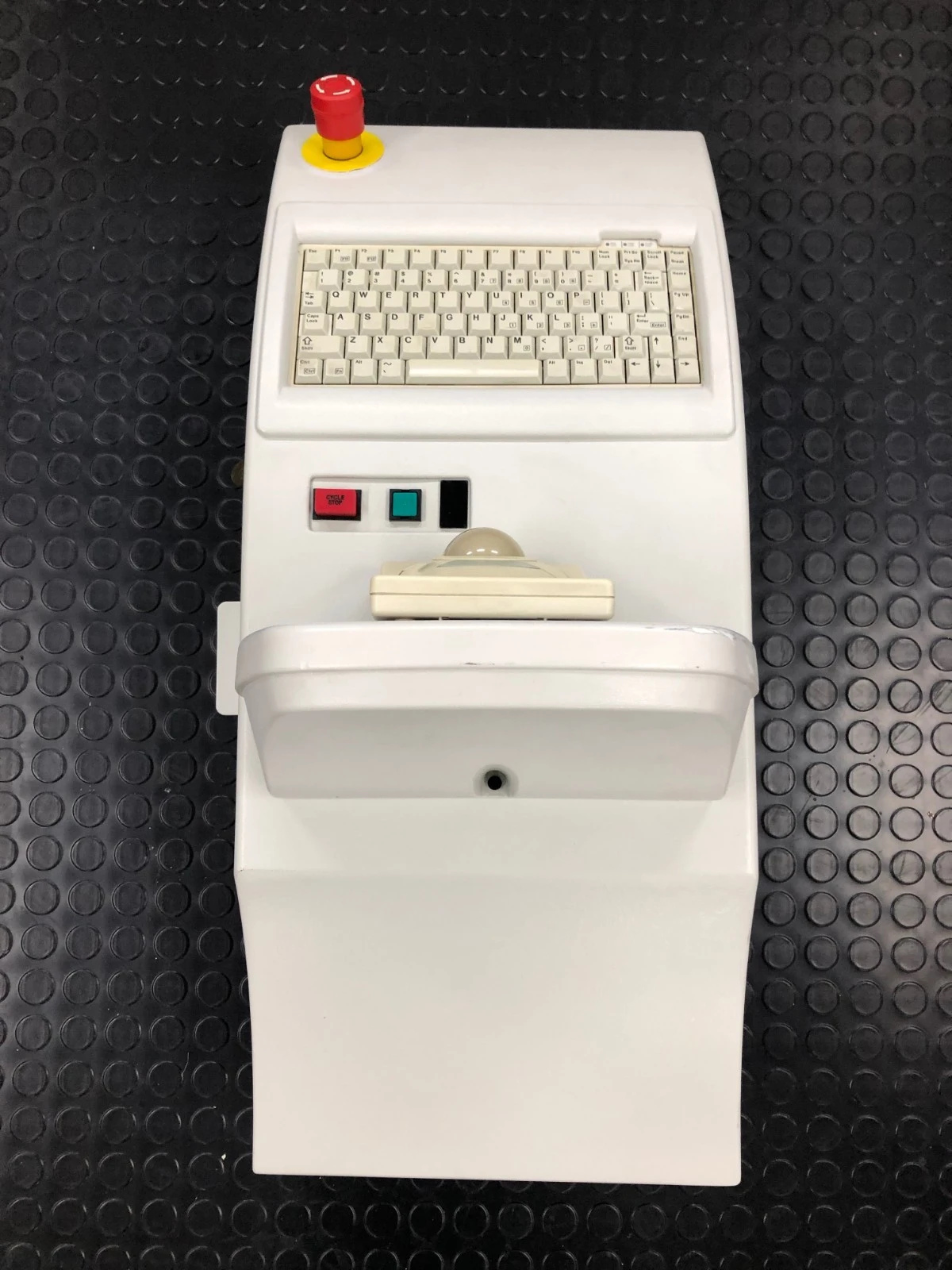 Used Universal instruments Control Panel Assembly Miscellaneous PCB & SMT Equipment Michigan US | 4Tech USA #1540600