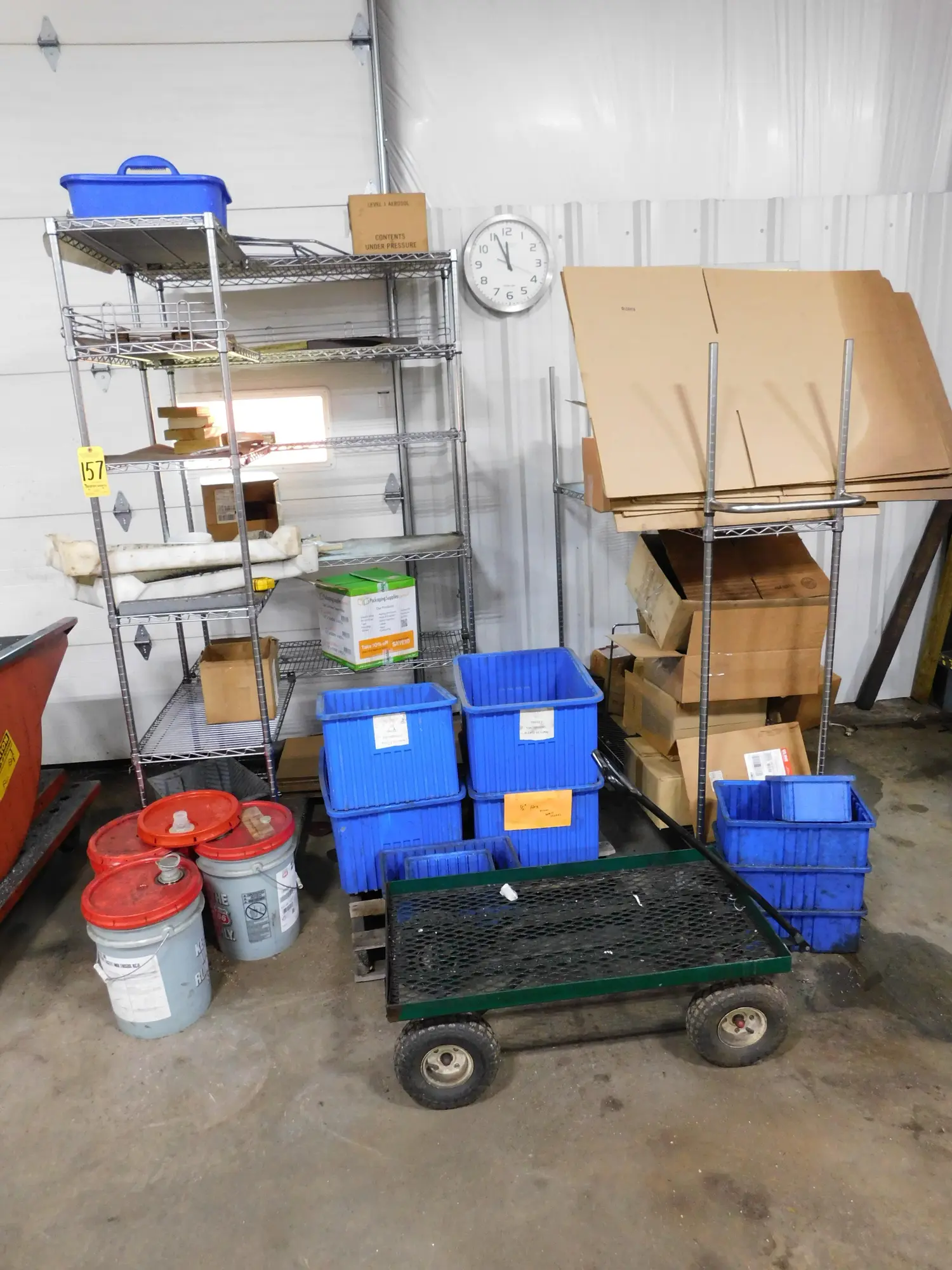 Used _UNKNOWN_ _UNKNOWN_ Racks/Shelving Indiana US | Thompson Auctioneers #1322565
