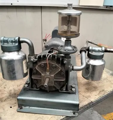 Carbon steel vacuum pump