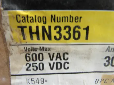 General Electric THN3361 Model 10 600V 30A  Non-Fusible Disconnect Safety Switch