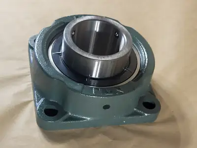 NEW NTN UCFX18